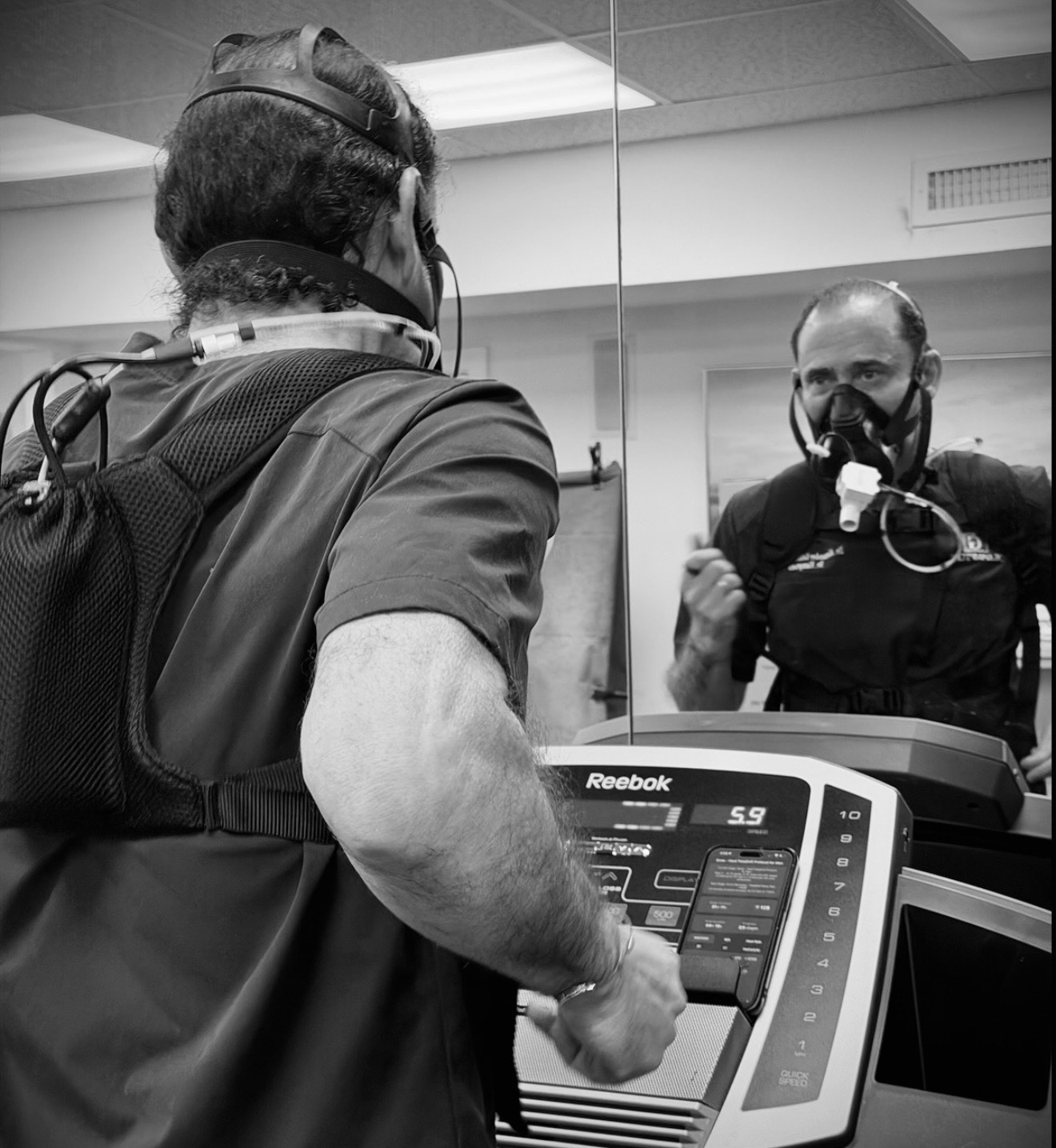 Dr. Alexander Golberg undergoing VO2 max testing